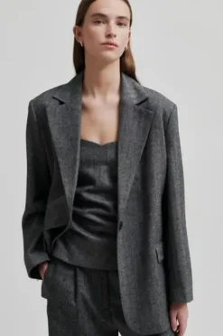 Sale Waleria bleiseri, black Bleiserit Ja Liivit|Juhlavaatteet