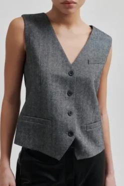 Outlet Waleria liivi, black Bleiserit Ja Liivit|Juhlavaatteet