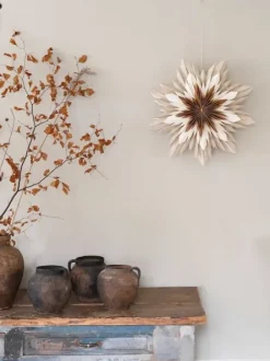 Hot - Marta 60 tähti, brown Paperitähdet