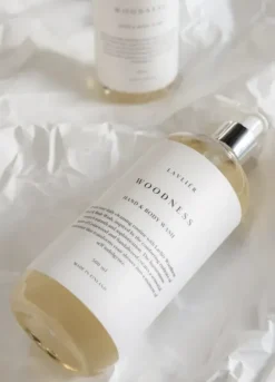 Sale Woodness Hand & Body nestesaippua 500ml Kosmetiikka